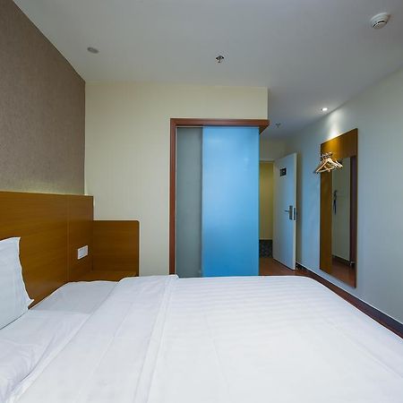 7Days Premium Guilin Seven Star International Exhibition Center Hotell Rom bilde